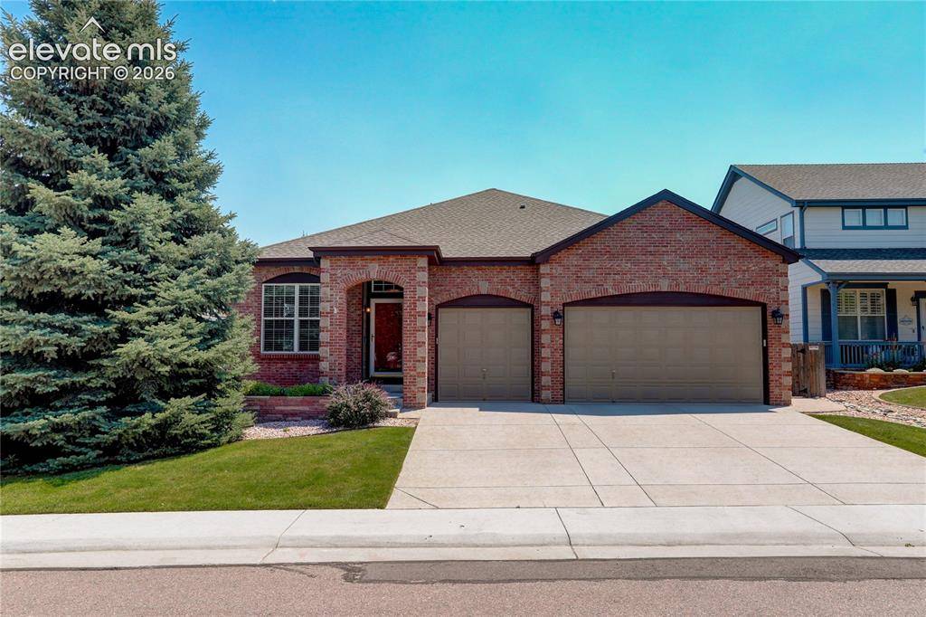 1118 Berganot TRL, Castle Pines, CO 80108