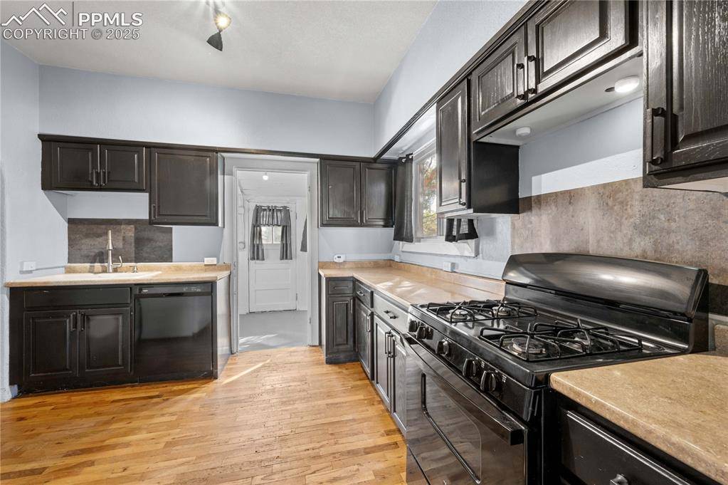 938 E Evans AVE, Pueblo, CO 81004
