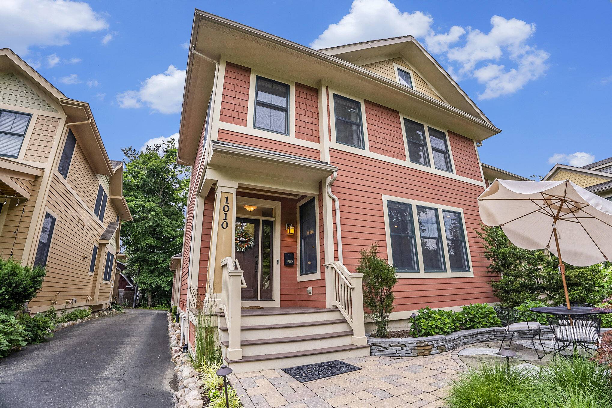 1010 Baldwin AVE, Ann Arbor, MI 48104