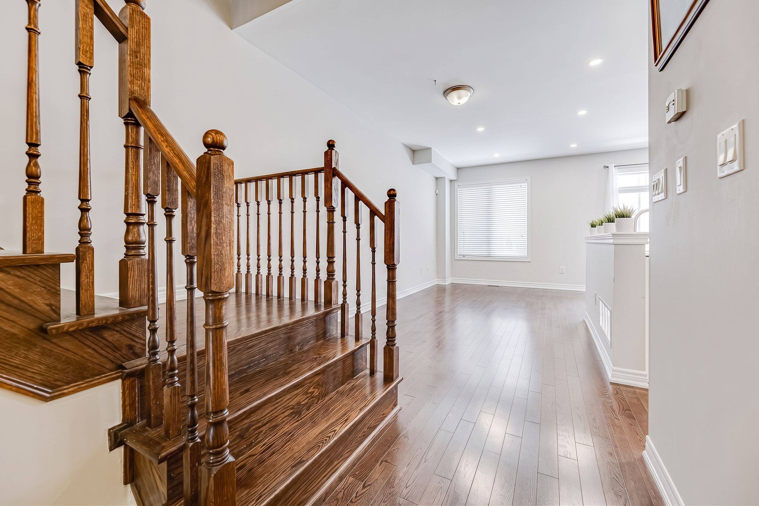 4 Tormore RD, Caledon, ON L7E 4K7