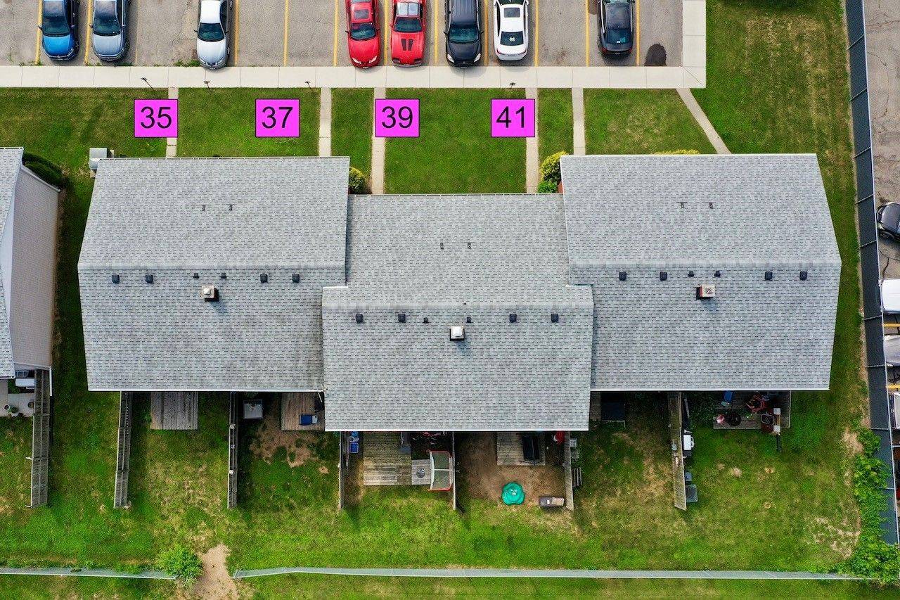 37 Orchard PL, Chatham-kent, ON N7M 1A6