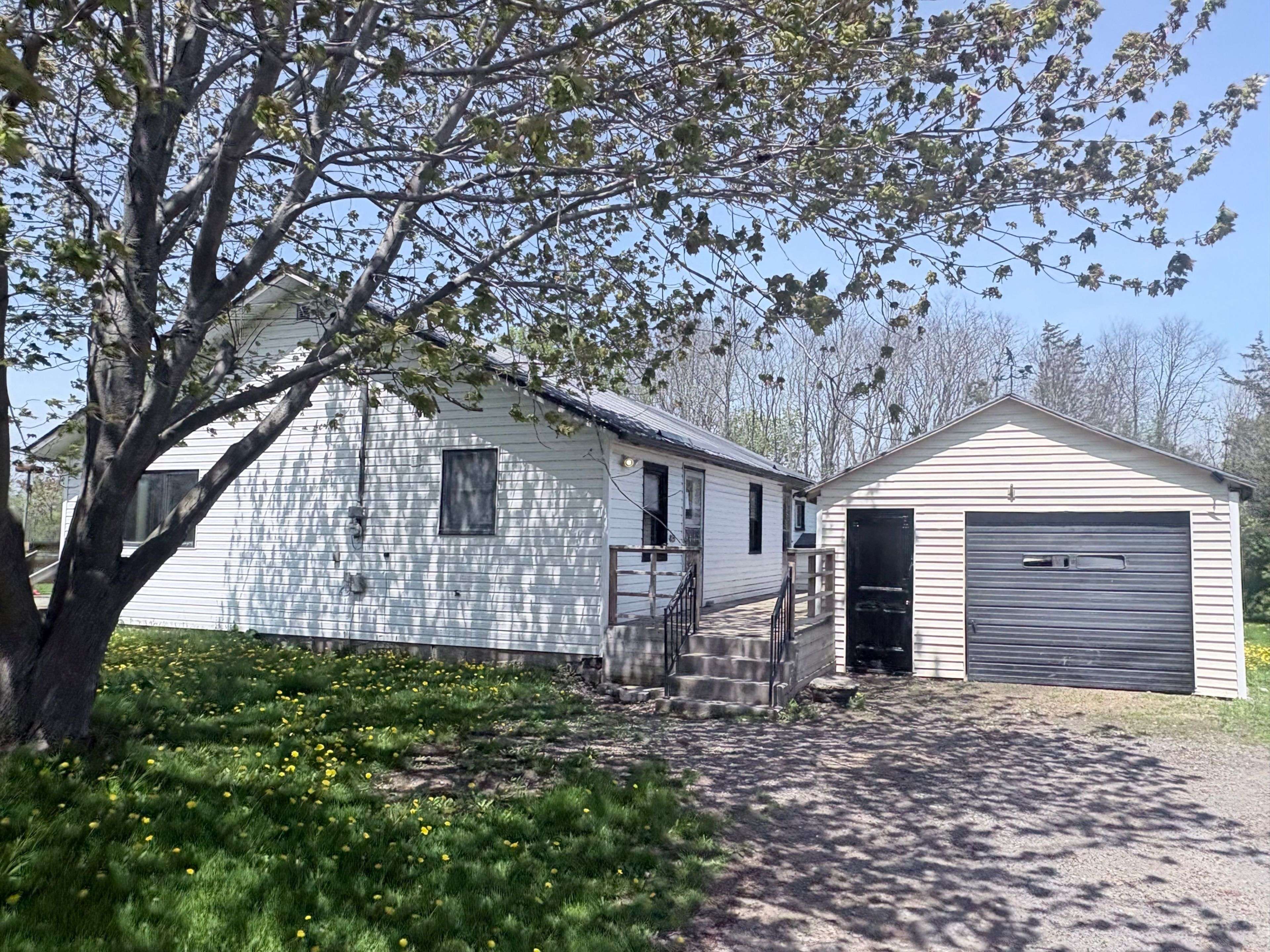 48 County Road 29 N/A, Prince Edward County, ON K0K 1T0