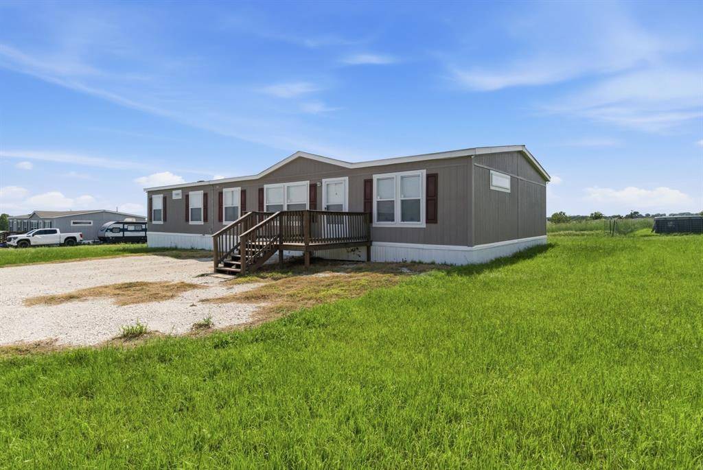 303 Mesa Ridge, Decatur, TX 76234