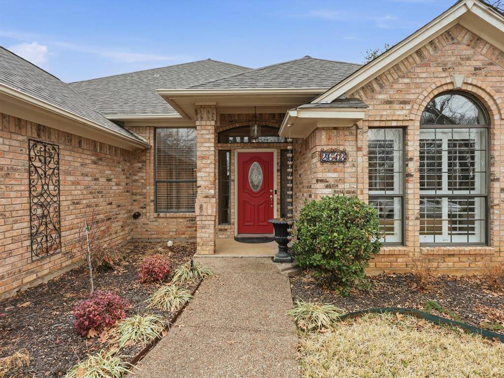 2613 Bent Tree Drive, Hurst, TX 76054