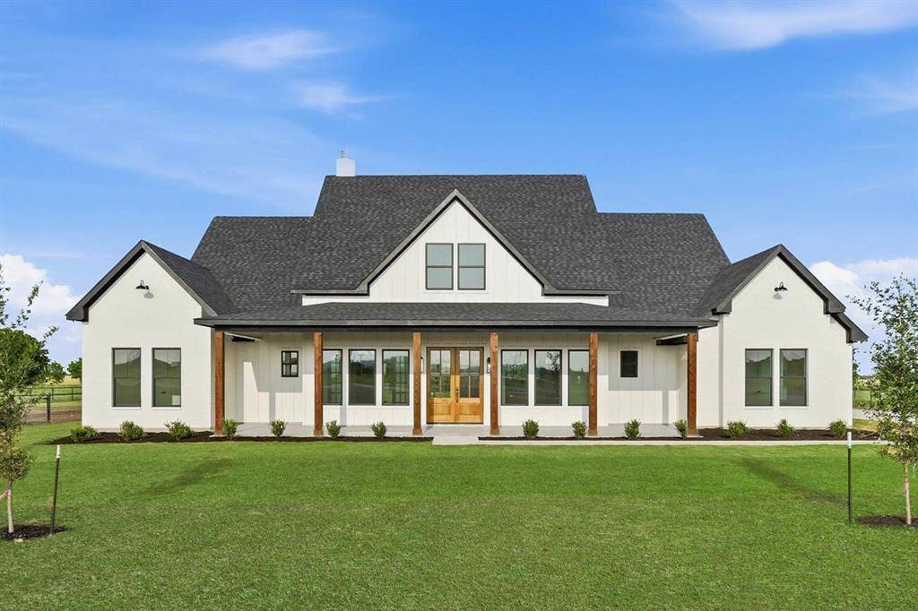 7289 Christina Circle, Krum, TX 76249