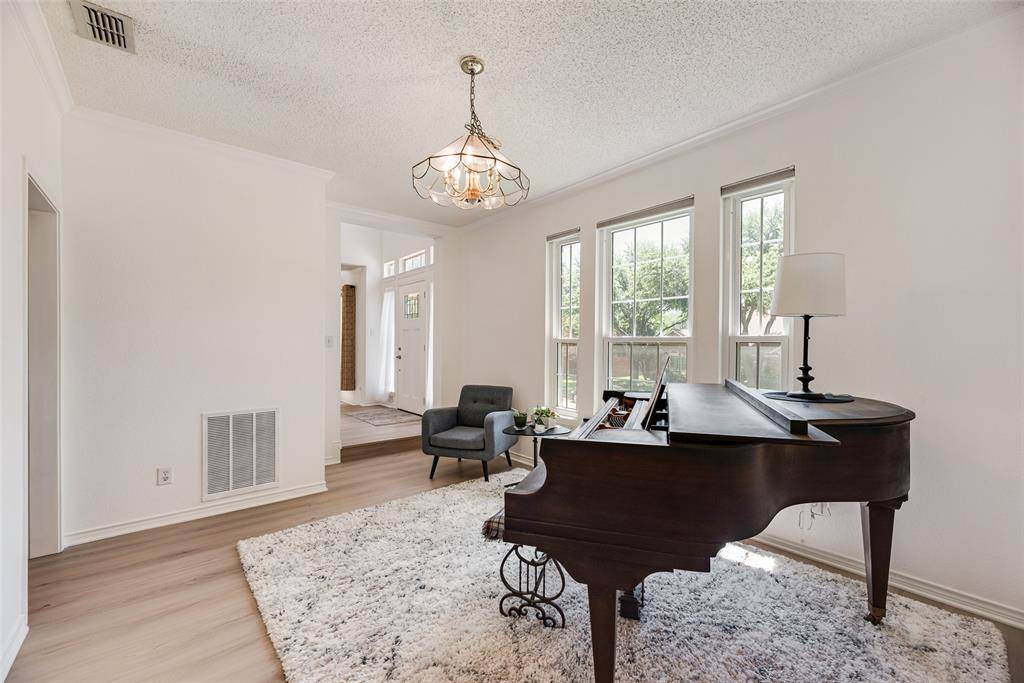 1406 W Peters Colony Road, Carrollton, TX 75007