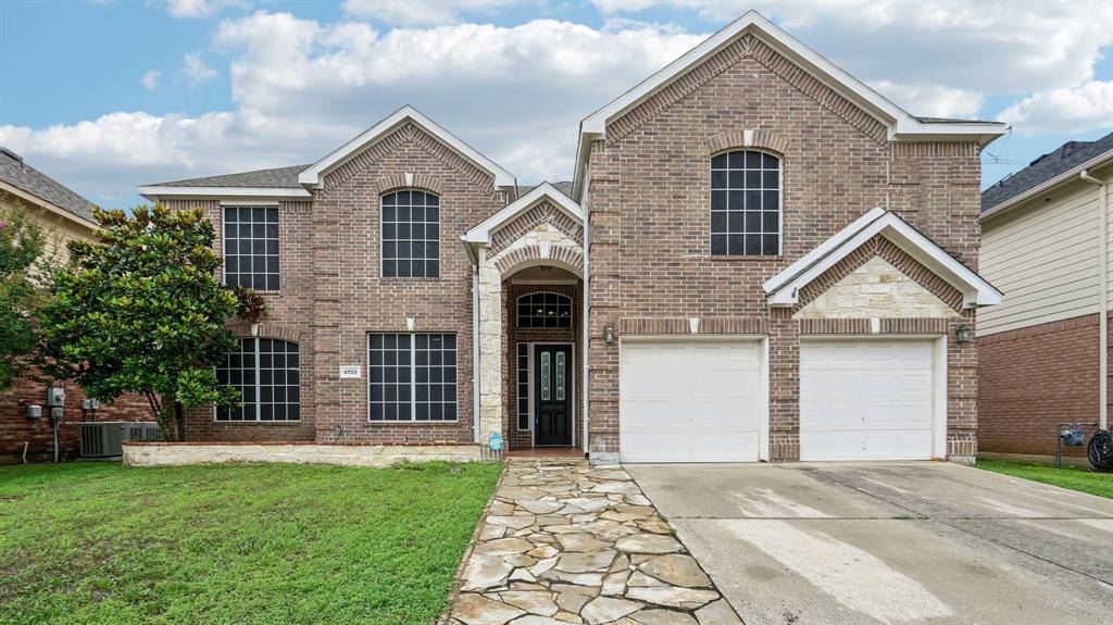 4703 Enchanted Bay Boulevard, Arlington, TX 76016