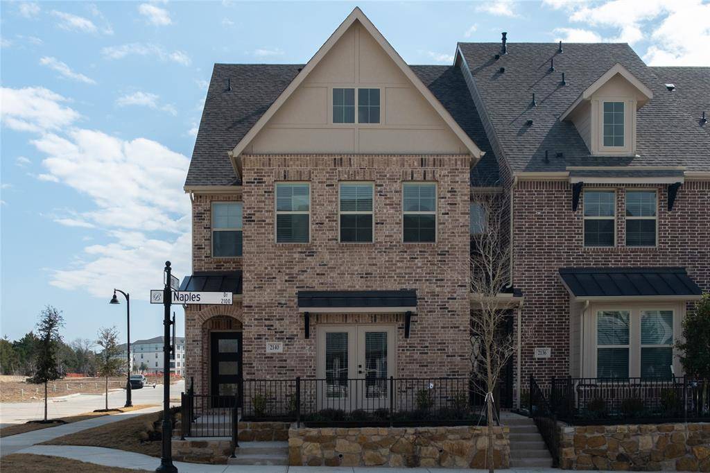 2140 Naples Drive, Rowlett, TX 75088