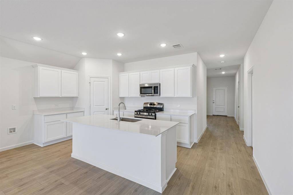 3927 Rose Hill Court, Denison, TX 75020