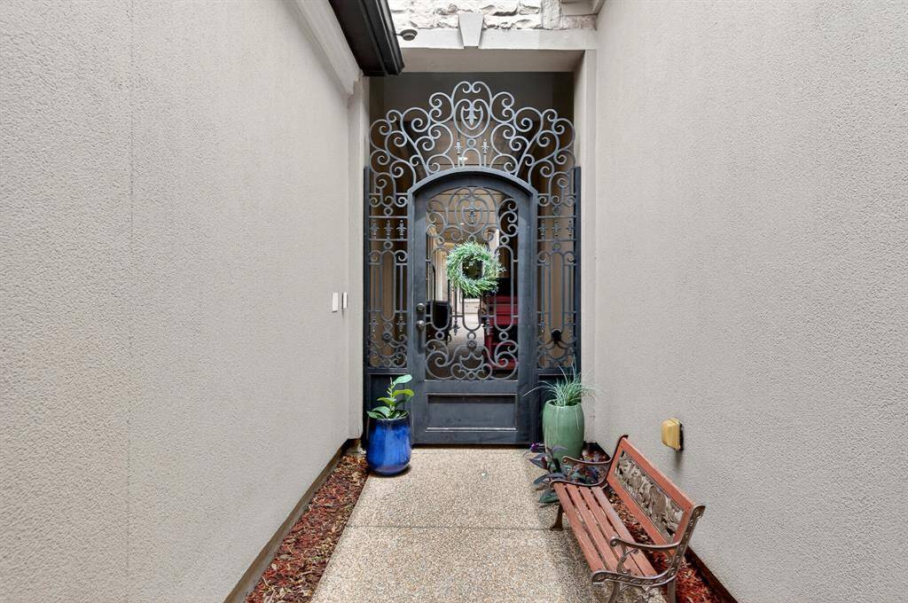 3617 Vineyard Way, Farmers Branch, TX 75234