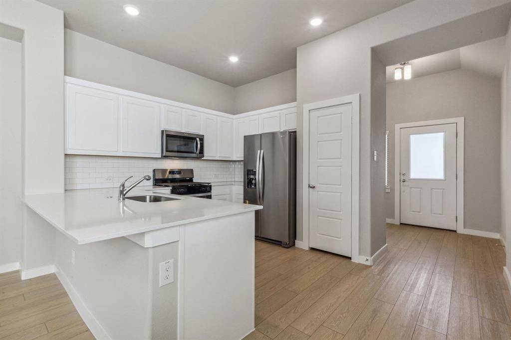 2721 Parkside Trail, Princeton, TX 75407