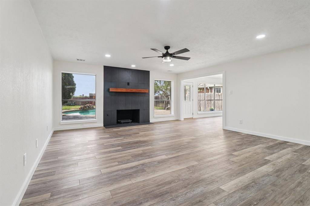 514 Palm Desert Drive, Garland, TX 75044