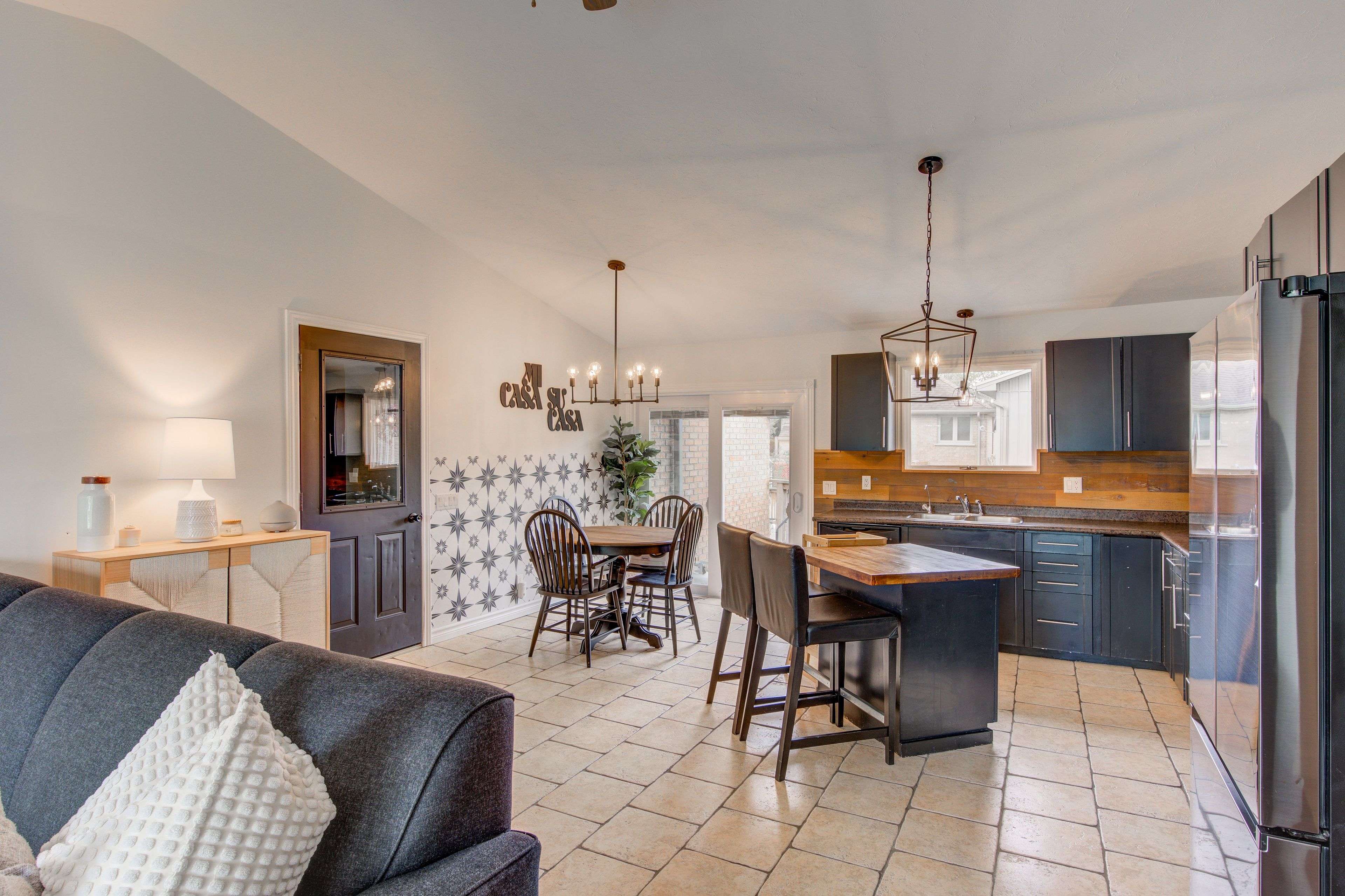 222 Caverly RD S, Aylmer, ON N5H 2P7