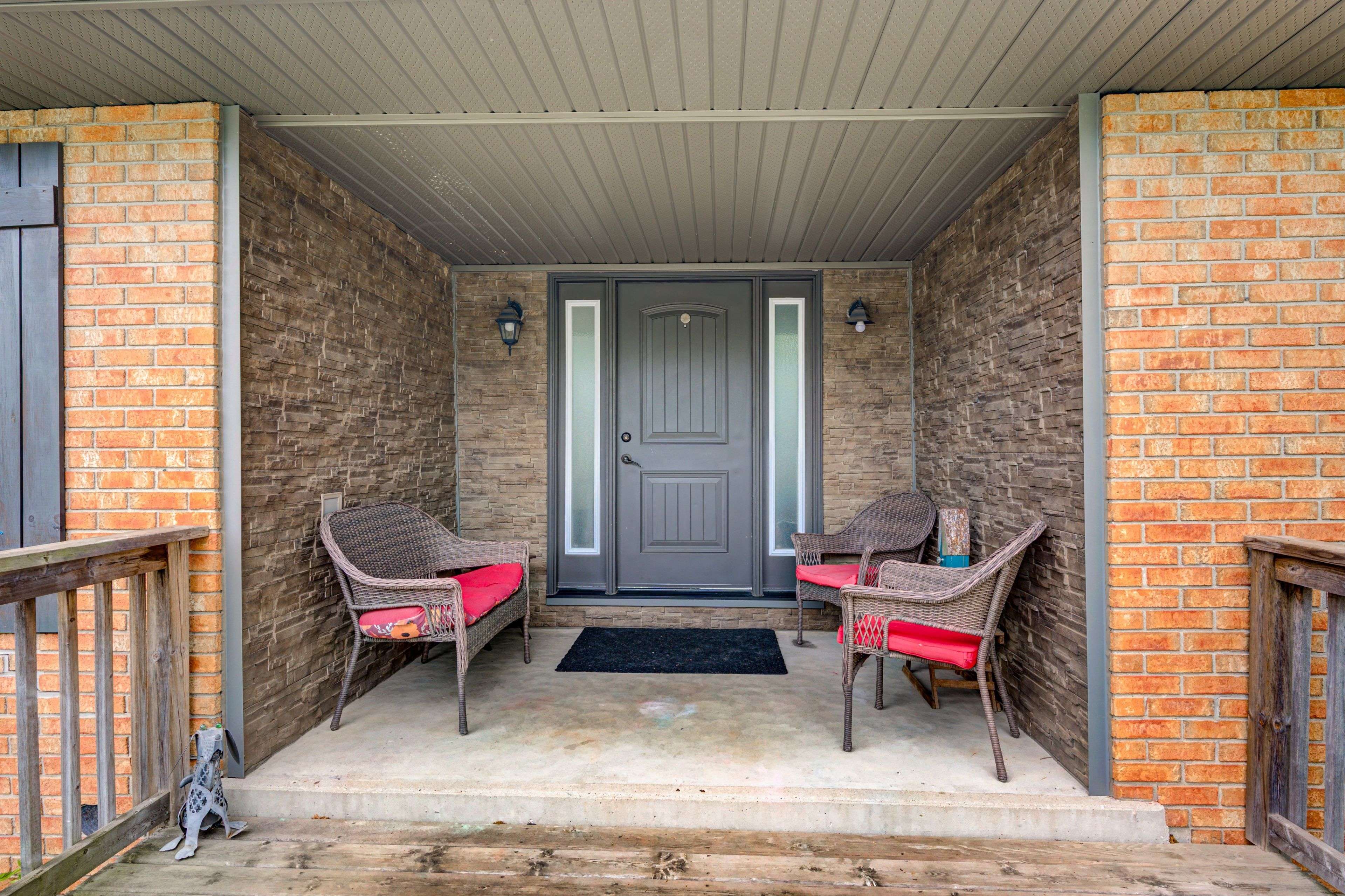 222 Caverly RD S, Aylmer, ON N5H 2P7