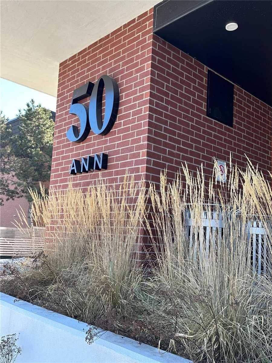 50 Ann ST #213, Caledon, ON L7E 4M3