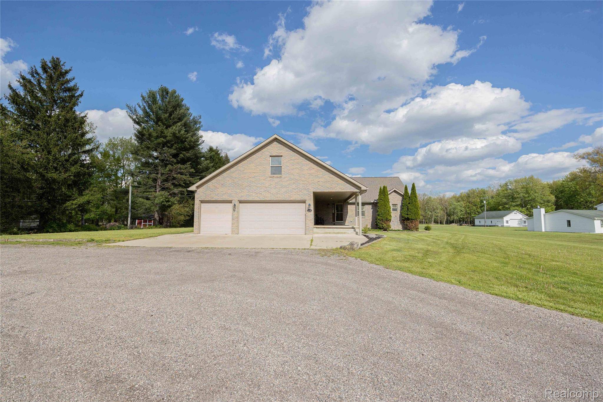 21855 Huron River DR, Huron Charter Township, MI 48164