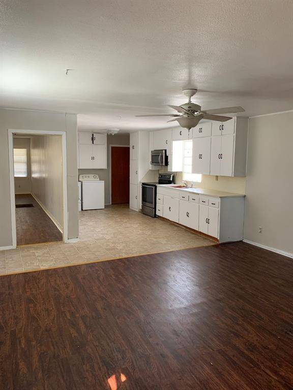 1504 McCaulley Street, Sweetwater, TX 79556