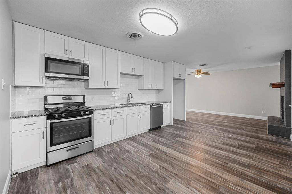 5421 Greenwood Way, North Richland Hills, TX 76180