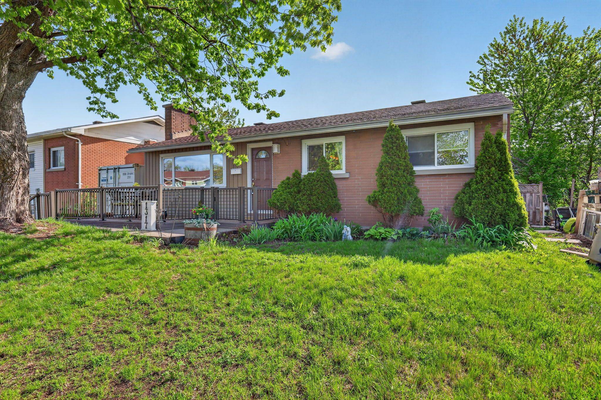 1317 AVENUE Q N/A, Alta Vista And Area, ON K1G 0B7