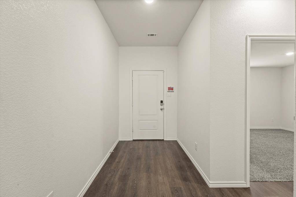 15105 Ace Drive, Dallas, TX 75253