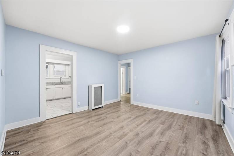28 Monticello Ave, Newark City, NJ 07106