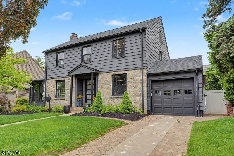 45 Highfield Rd, Bloomfield Twp., NJ 07003