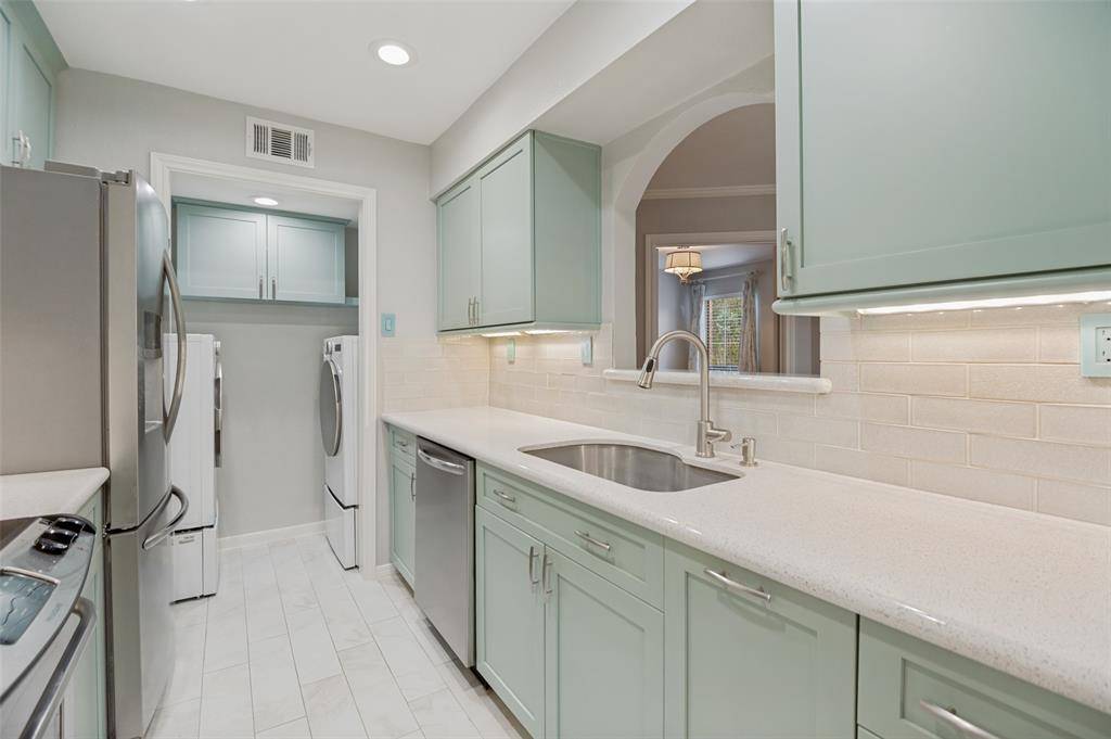 16301 Ledgemont Lane #263, Addison, TX 75001