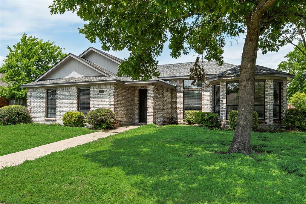 7805 Swiss Way, Rowlett, TX 75089