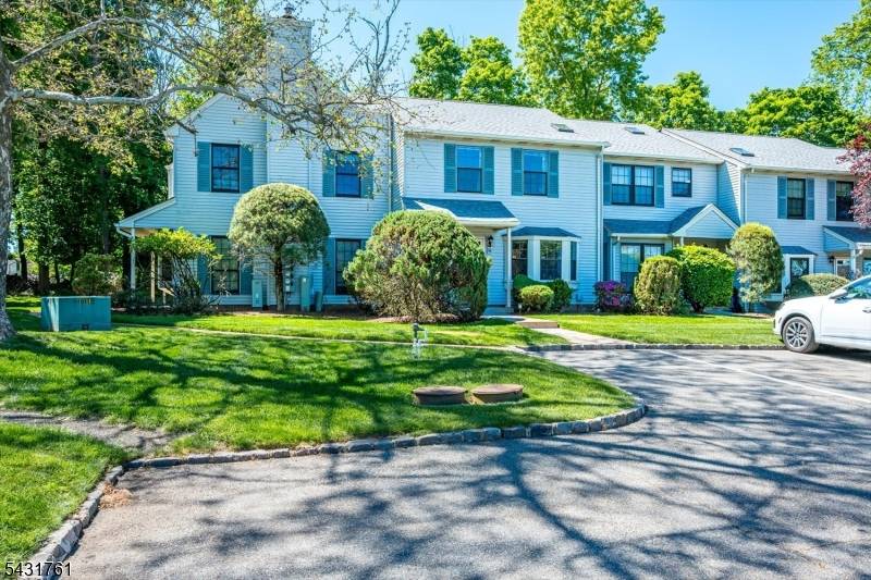 1402 Maplecrest Rd, Edison Twp., NJ 08820