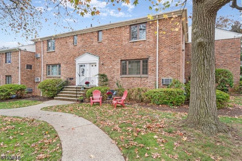 31B Troy Dr #B, Springfield Twp., NJ 07081