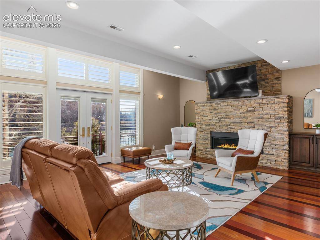 229 W Riverwalk, Pueblo, CO 81003