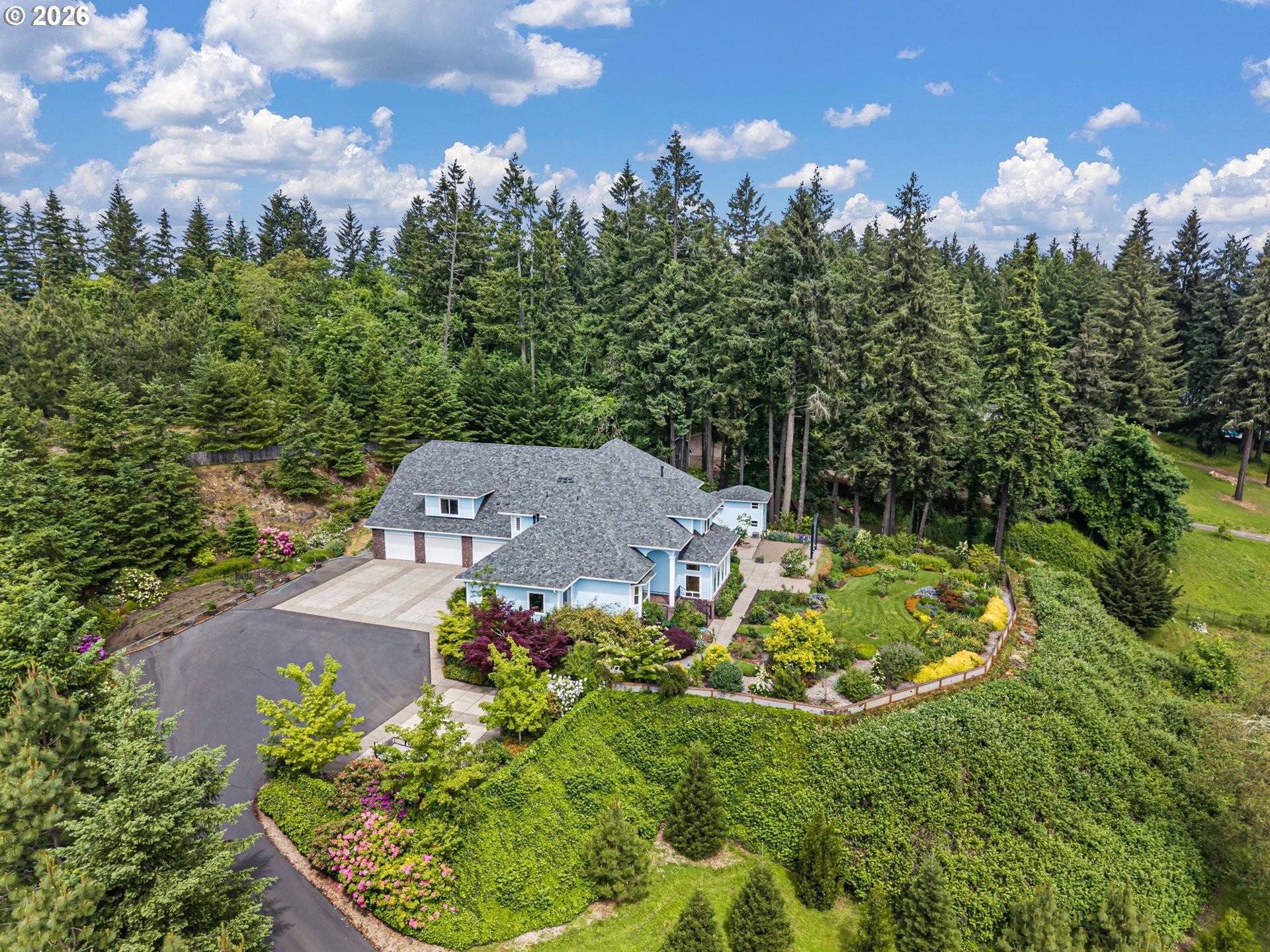 34394 Deerwood DR, Eugene, OR 97405