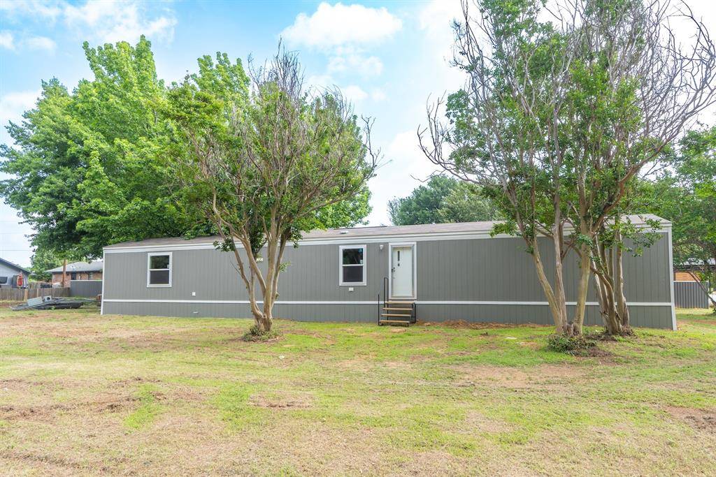 77 Rayburn Drive, Gordonville, TX 76245