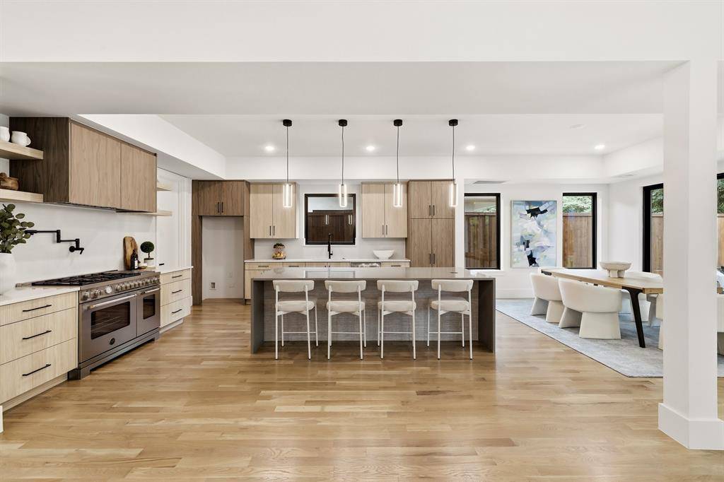 5011 Homer Street, Dallas, TX 75206