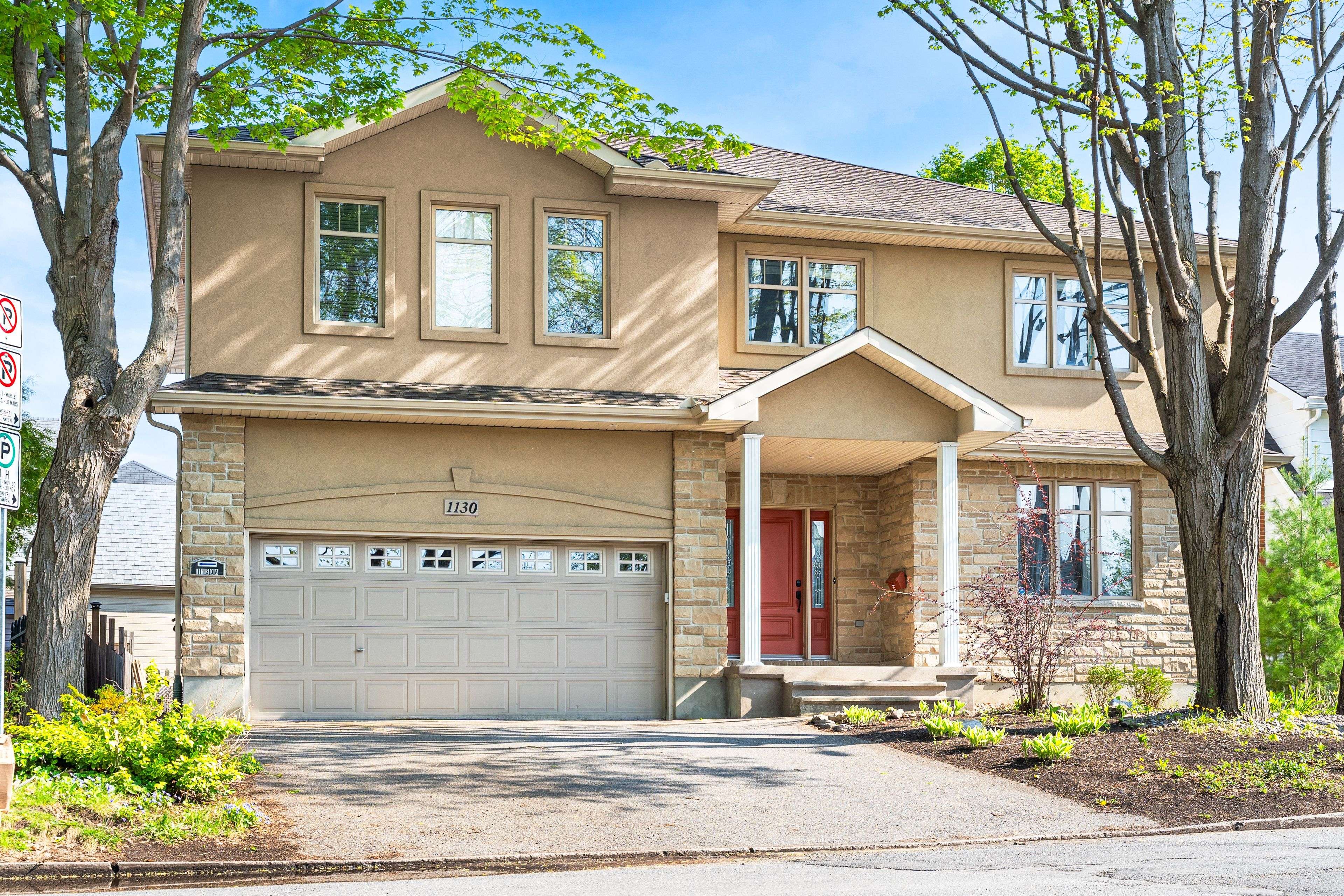 1130 Emperor AVE, Carlington - Central Park, ON K1Z 8C1