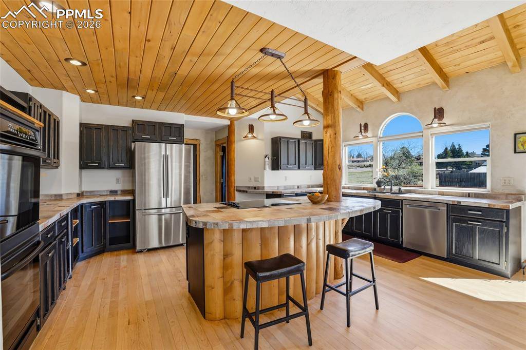 4955 Diamond DR, Colorado Springs, CO 80918