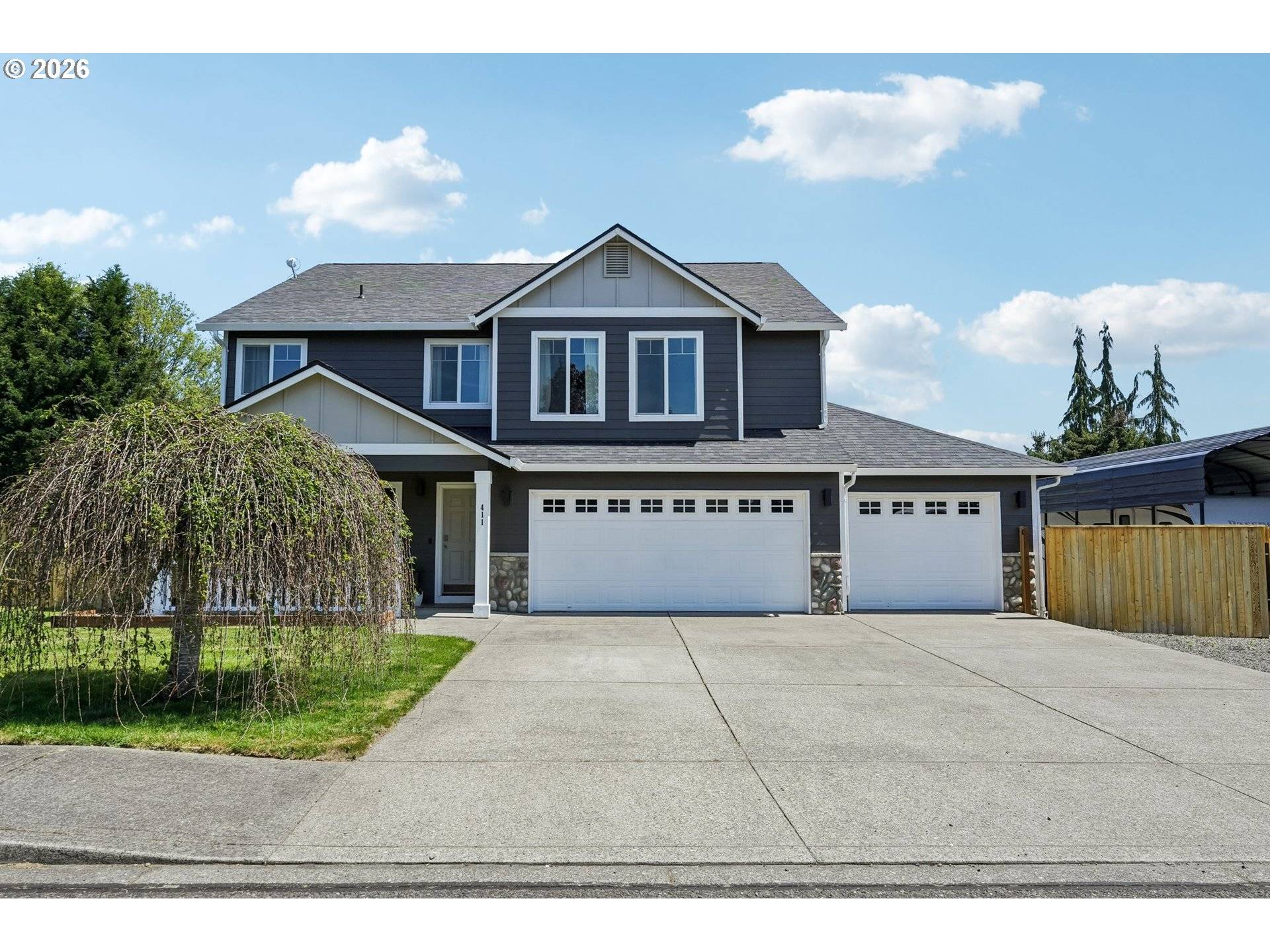 411 S MAPLE AVE, Yacolt, WA 98675