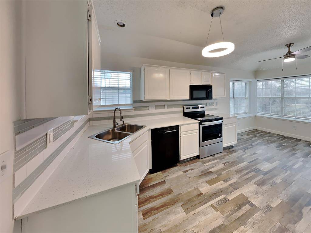 2829 Salado Trail, Fort Worth, TX 76118