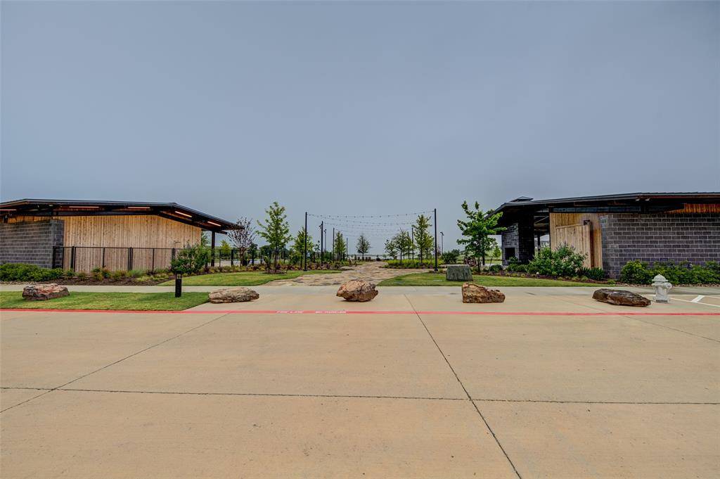 162 Palo Duro Bend, Rhome, TX 76078