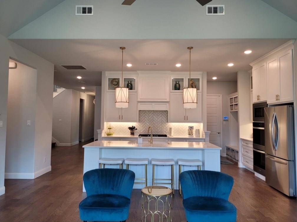 8517 Campbell Drive, Rowlett, TX 75089