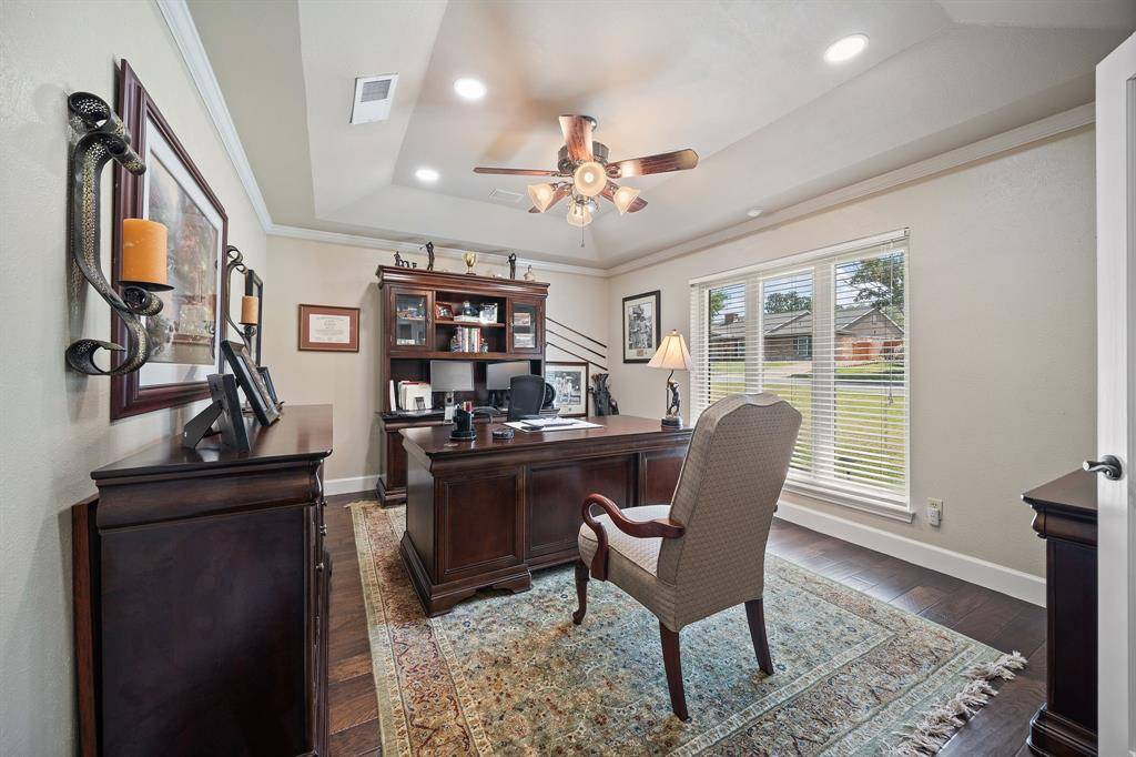 1711 Queensborough Drive, Arlington, TX 76015