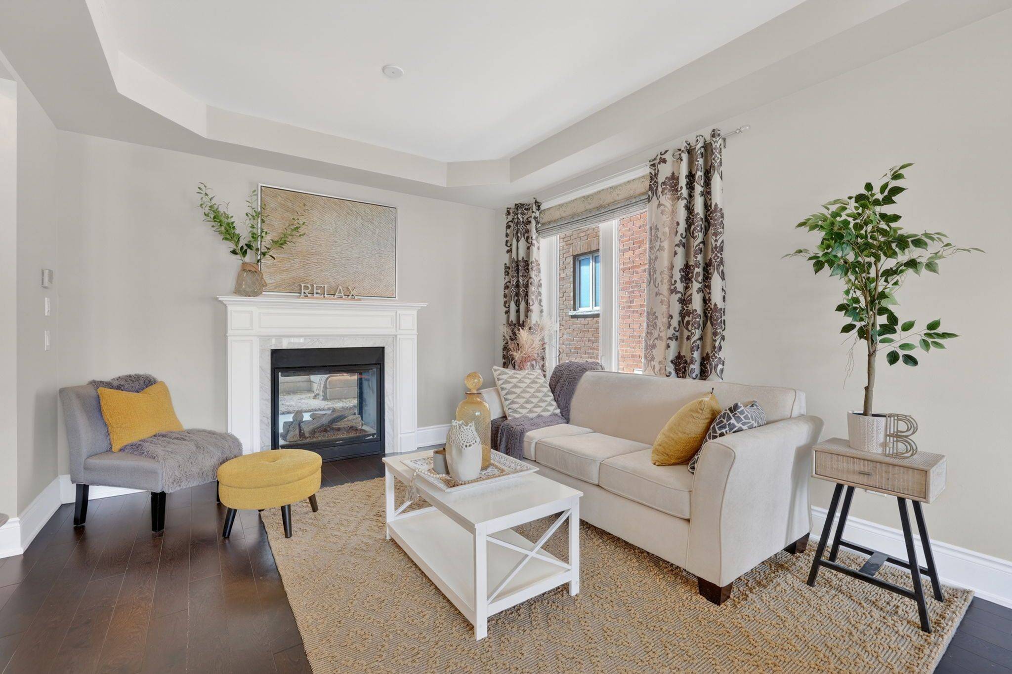 59 Manor Forest RD, East Gwillimbury, ON L0G 1M0