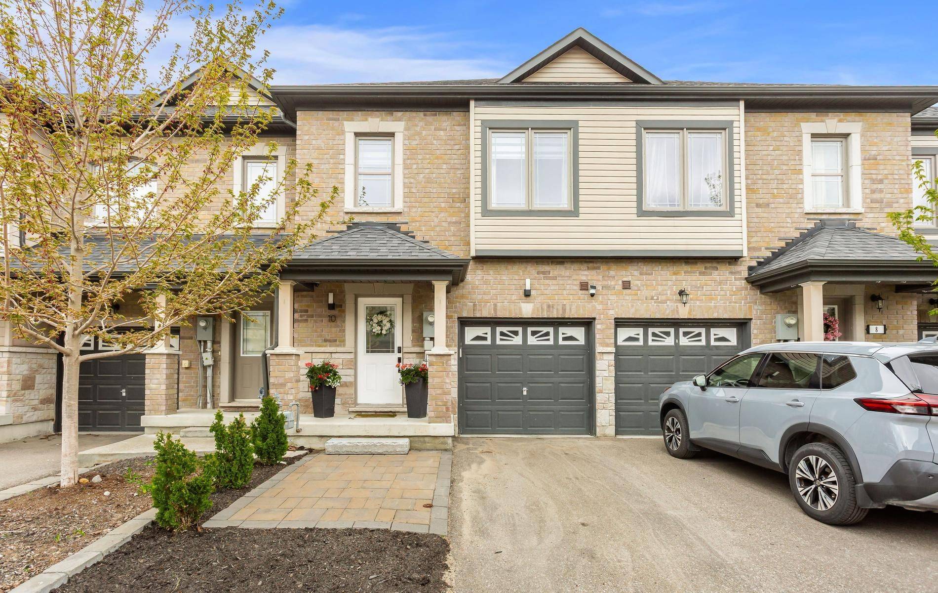 10 Deneb ST, Barrie, ON L4M 0K6