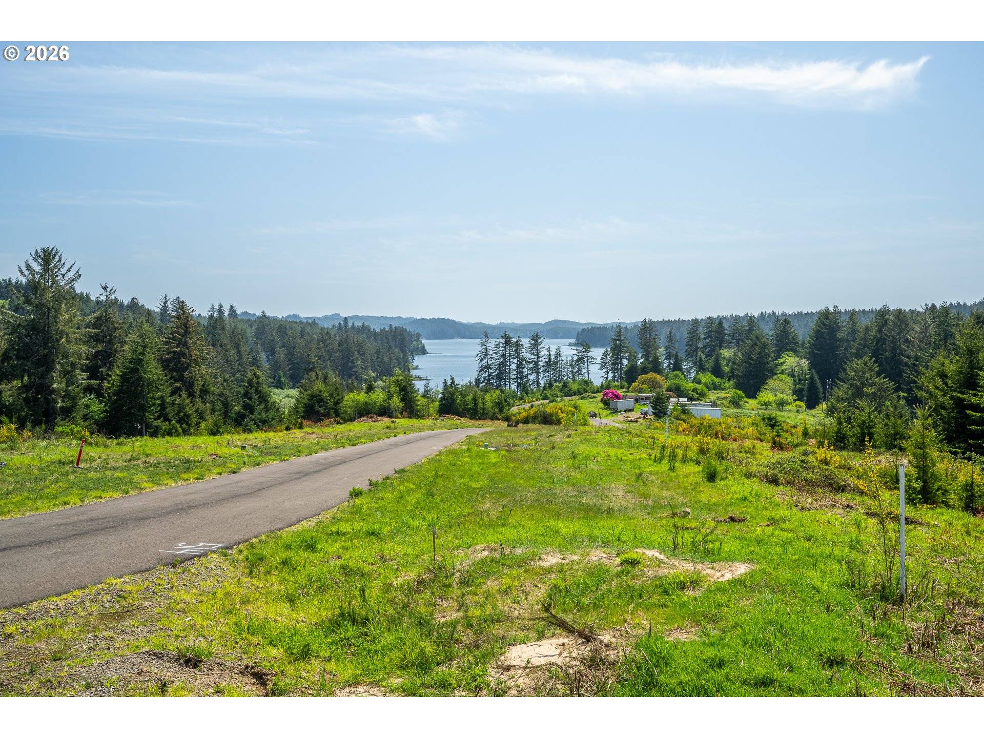83615 CLEAR LAKE RD, Florence, OR 97439