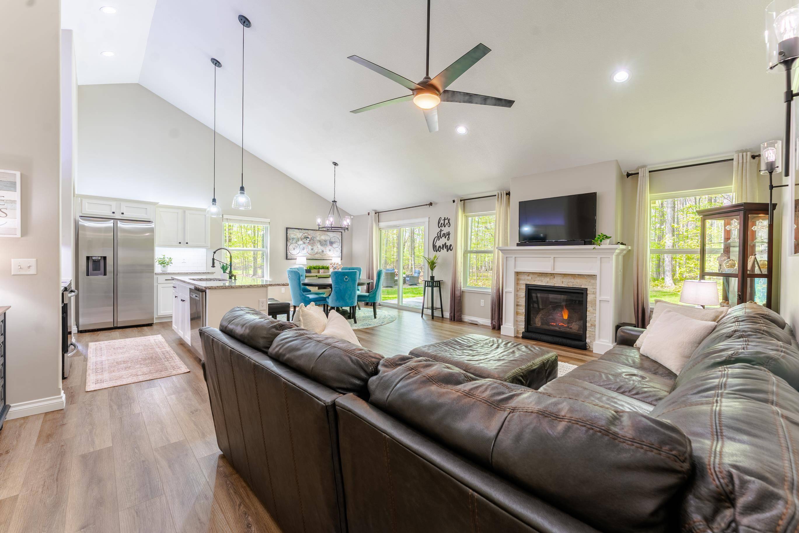 5185 Jacks TRL, Long Lake Twp, MI 49684