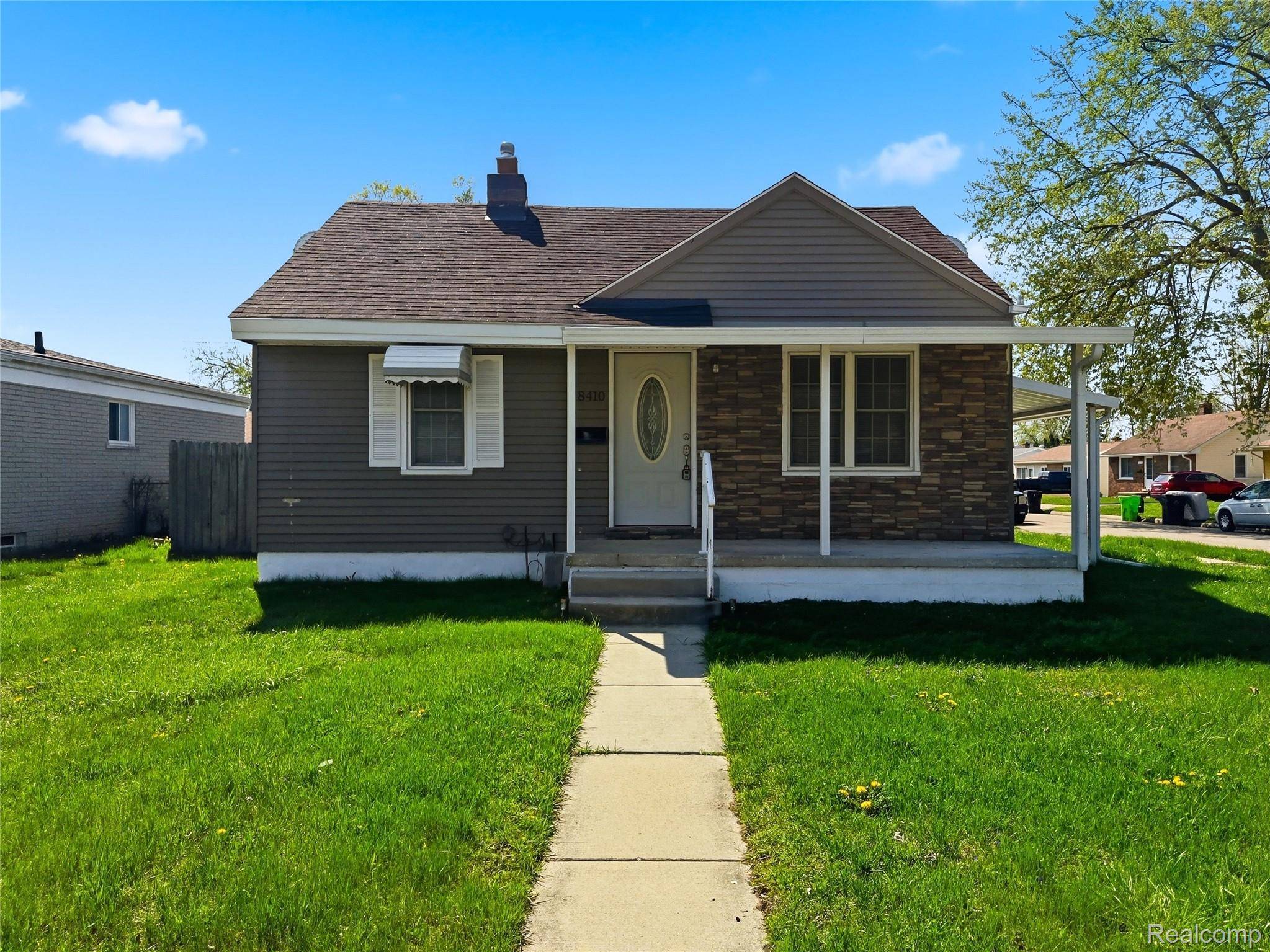 18410 Tranquil ST, Roseville, MI 48066