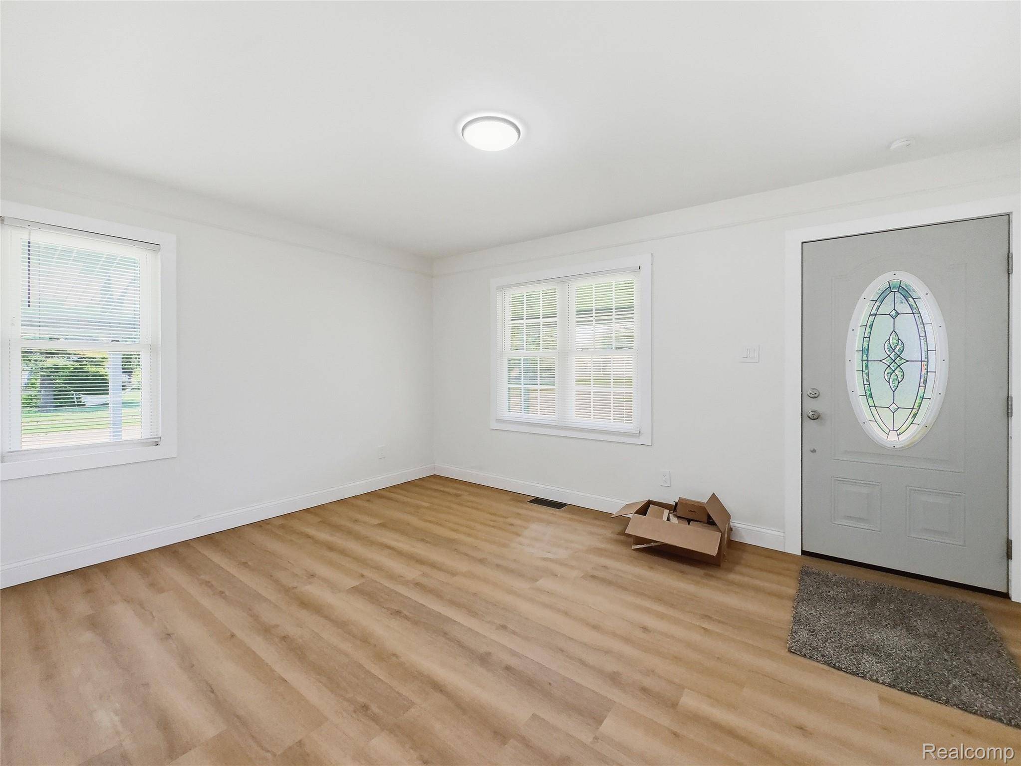 18410 Tranquil ST, Roseville, MI 48066