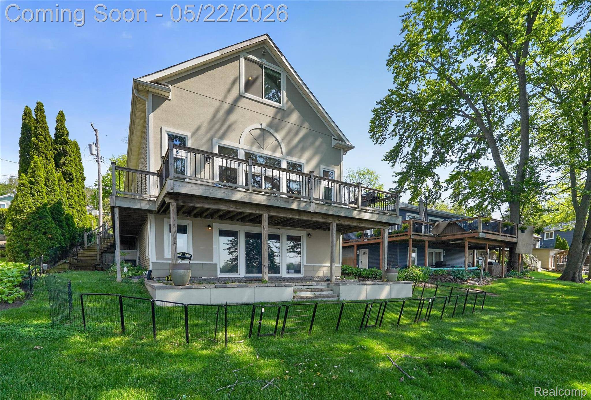5025 Harp DR, Fenton Charter Township, MI 48451