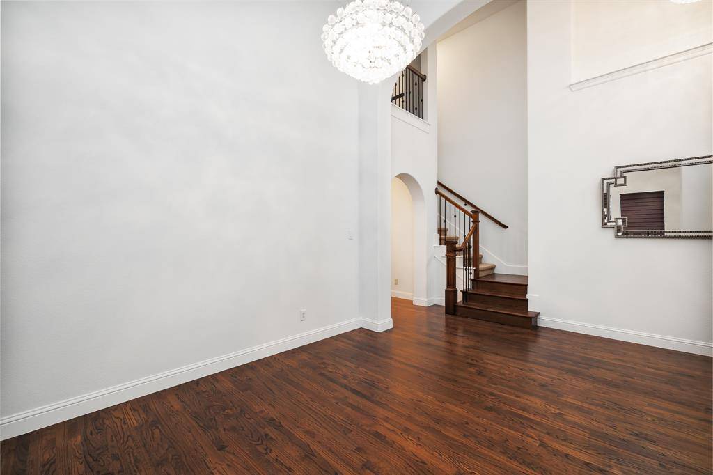 342 Park Hill Lane, Grapevine, TX 76051