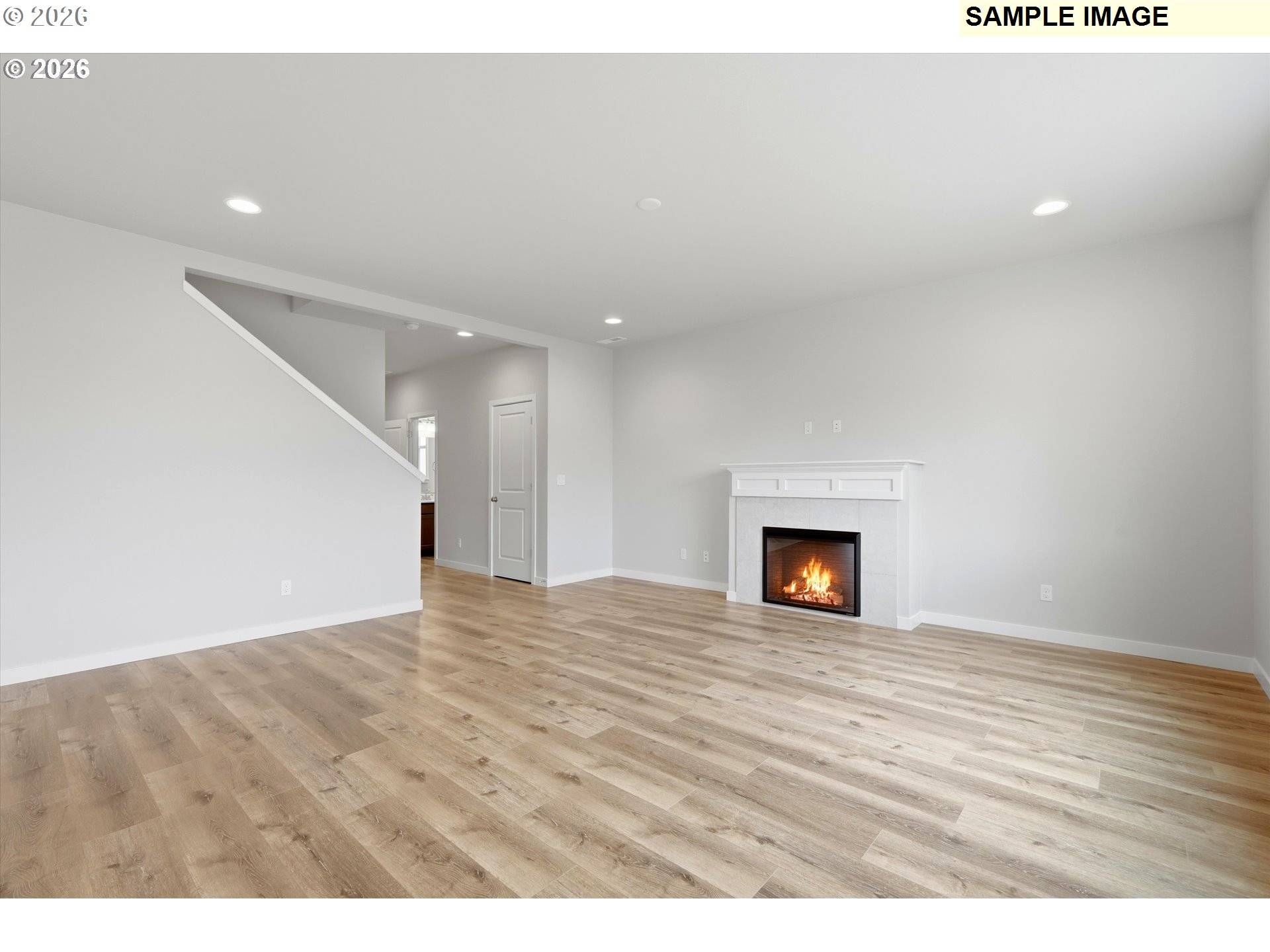521 E Cleveland ST, Carlton, OR 97111